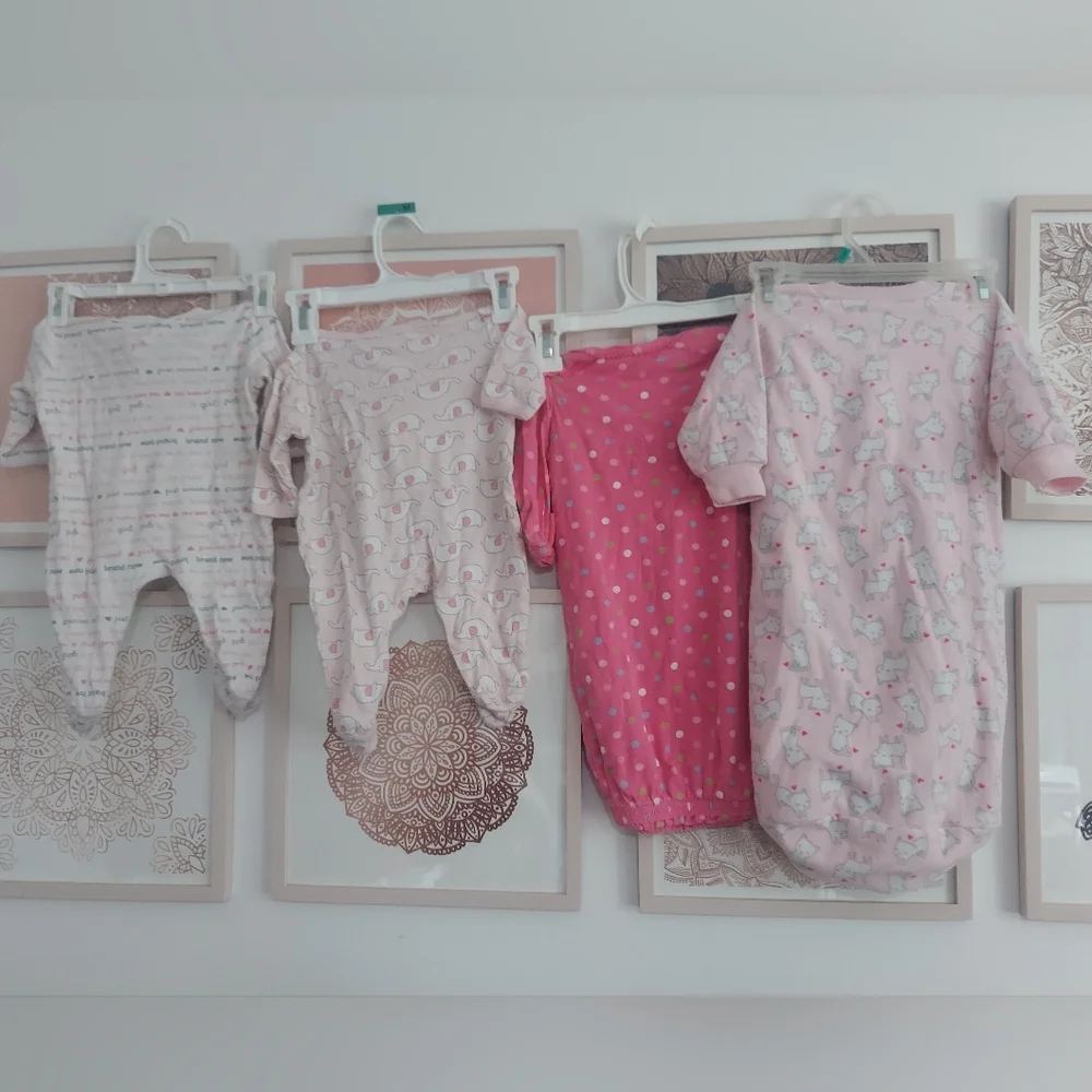 🎁 10/$25- Set of 4 sleep outfits, 0-3 months, baby girl,  pink